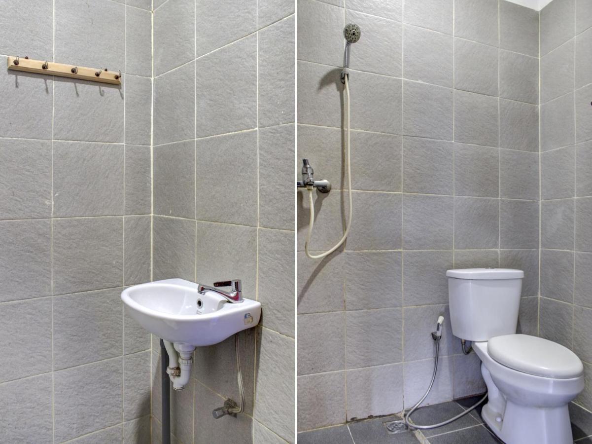 Oyo 90162 Remboelan Guest House Sungai Lutus Екстериор снимка